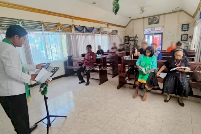 Ibadah Rutin Bulanan Kuatkan Iman Warga Binaan Kristiani Lapas Banjarmasin