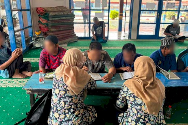 Rutan Marabahan bersama Kemenag Bimbing Warga Binaan Belajar Al-Qur’an