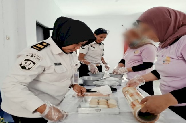 Asah Kreativitas dan Kemandirian, Warga Binaan Lapas Perempuan Ambon Ikuti Pelatihan Tata Boga