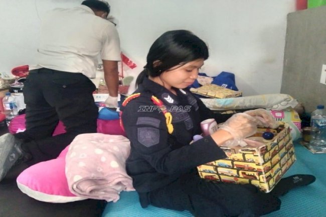Jaga Stabilitas Kamtib. Lapas Perempuan Ambon Razia Kamar Hunian Warga Binaan