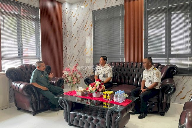 Perkuat Sinergi Penegakan Hukum, Karutan Ambon Kunjungi PN Ambon