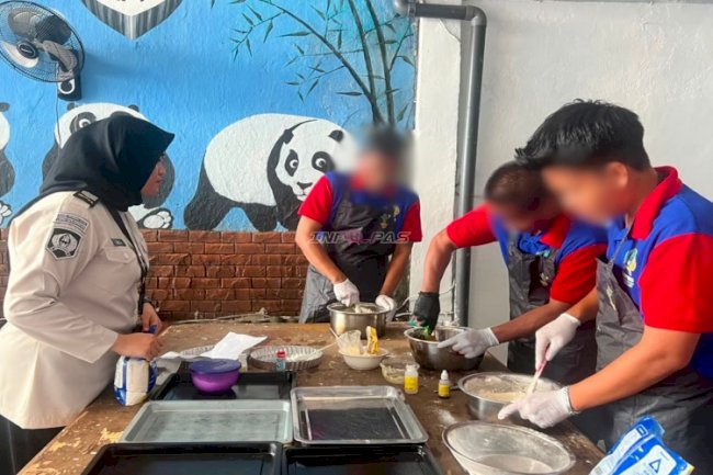 Warga Binaan Lapas Banjarmasin Produksi Cookies Cokelat dan Panen Komoditas Pertanian
