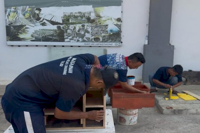 Tangan Terampil Warga Binaan Lapas Kelas I Tangerang Lahirkan Karya dari Kayu
