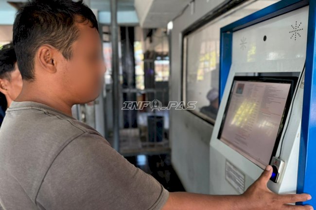 Self Service Beri Kemudahan Warga Binaan Lapas Narkotika Karang Intan Akses Informasi