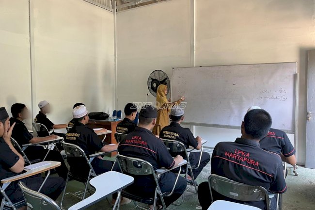 Perkuat Pendidikan Anak Binaan, LPKA Martapura Gelar Pembelajaran IPS dan Matematika bersama PKBM Insan Sekumpul