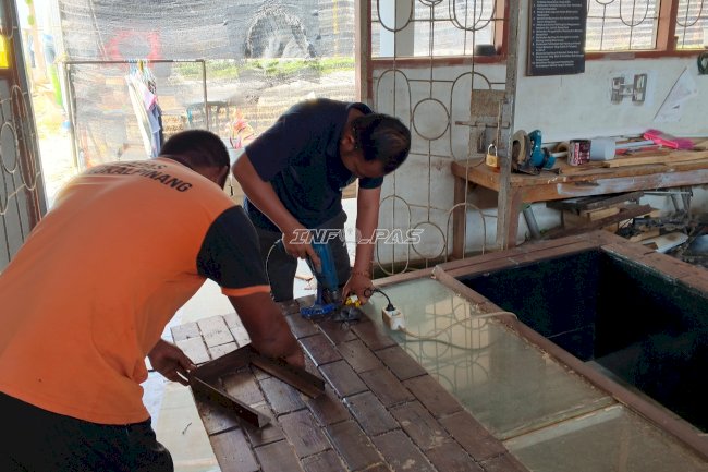Warga Binaan Lapas Pangkalpinang Rawat Fasilitas lewat Keterampilan Pertukangan