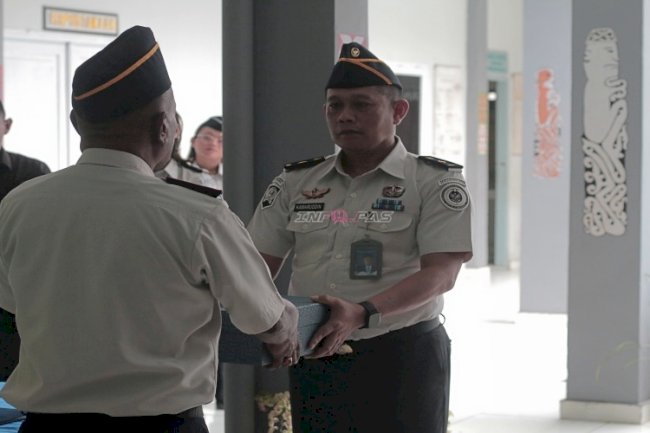 Sertijab Karutan Bintuni, Kanwil Ditjenpas Papua Barat Perkuat Kesinambungan Layanan dan Sinergi