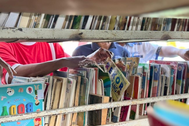 Lapas Kotabaru Hadirkan Perpustakaan Keliling untuk Perluas Wawasan Warga Binaan