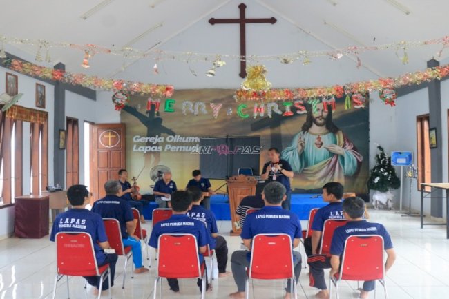 Perkuat Iman dan Karakter Warga Binaan, Lapas Pemuda Madiun Gandeng Yayasan Kasih Anugerah Surabaya