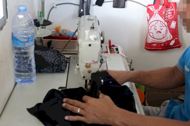 Bukan Sekadar Menjahit, Warga Binaan Lapas Batulicin Asah Fokus dan Ketelitian