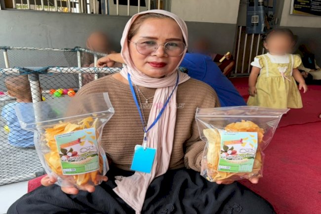 Diburu Pembeli, Keripik Singkong RuRa Kembali Diproduksi