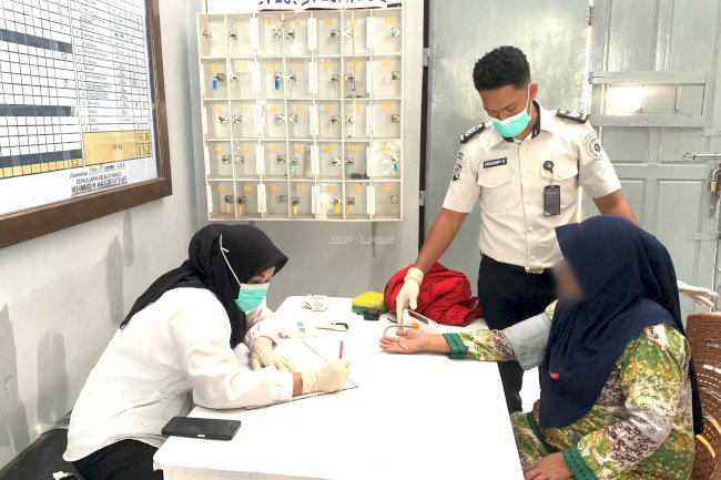 Deteksi Risiko Penyakit, Lapas Namlea Buka Layanan CKG bagi Pengunjung