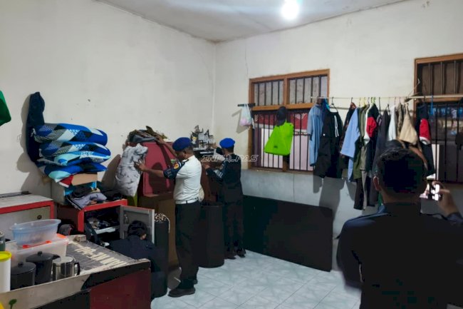 Ciptakan Situasi Kondusif, Satops Patnal Lapas Wahai dan Koramil Gelar Razia Gabungan