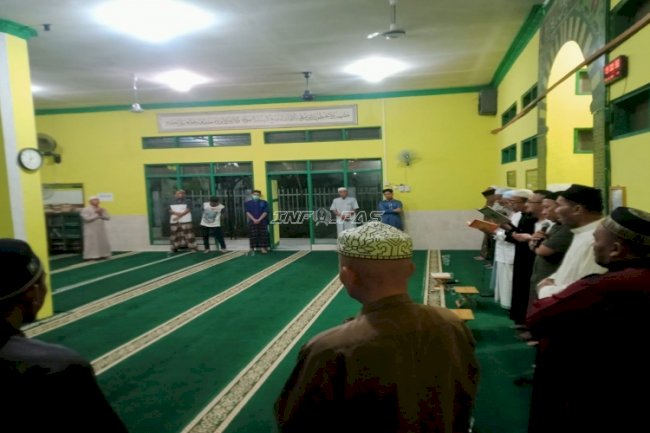 Tutup Rabiul Awal, Warga Binaan Rutan Barabai Lantunkan Maulid Barzanji dalam Tradisi Ma’antar Bulan