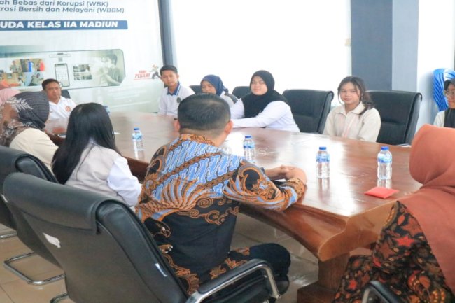 Lapas Pemuda Madiun Sambut Monitoring Univ. PGRI Madiun Jelang Penarikan Tiga Mahasiswa Magang