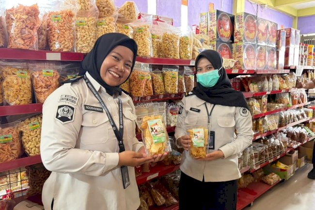 Rutan Rantau Perluas Pemasaran Keripik Singkong RuRa melalui Mini Market Intan