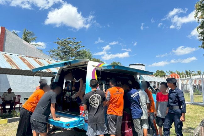 Dekatkan Akses Literasi, Perpustakaan Keliling Sambangi Warga Binaan Lapas Bulukumba