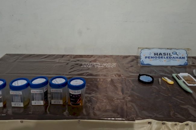 Cegah Barang Terlarang dan Penyalahgunaan Narkoba, Lapas Perempuan Ambon Gelar Razia Gabungan dan Tes Urine