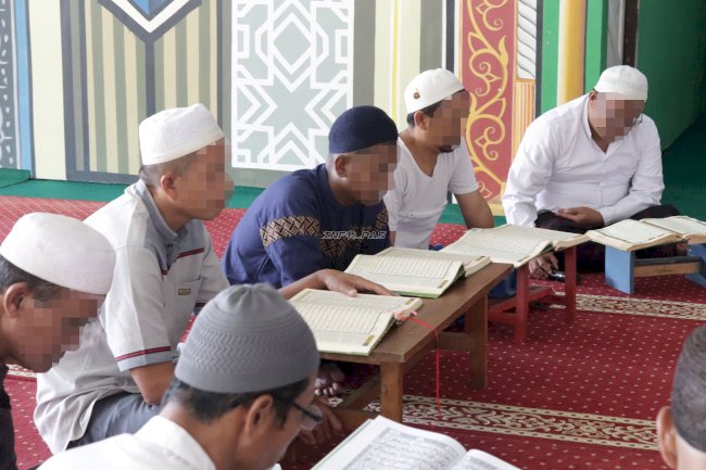 Tadarus Rutin, Lapas Batulicin Bantu Warga Binaan Perlancar Bacaan Al-Qur’an