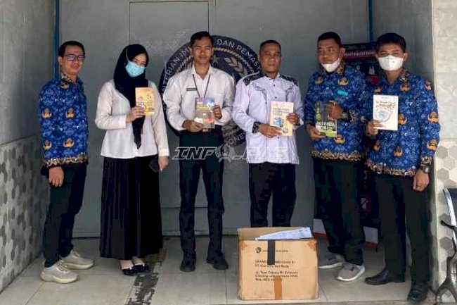 Rutan Marabahan Tambah Koleksi Perpustakaan melalui Peminjaman 100 Buku