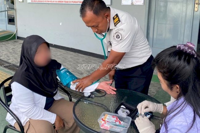 Rutan Ambon Beri Layanan Pemeriksaan Kesehatan Gratis bagi Pengunjung dan Warga Binaan