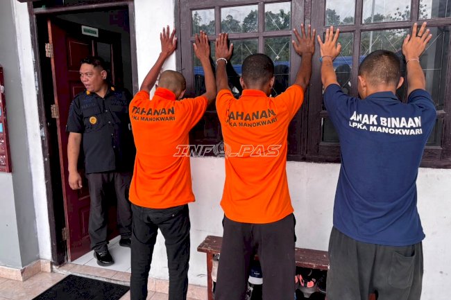 Kanwil Ditjenpas Papua Barat Gelar Razia Gabungan dan Tes Urine di LPKA Manokwari