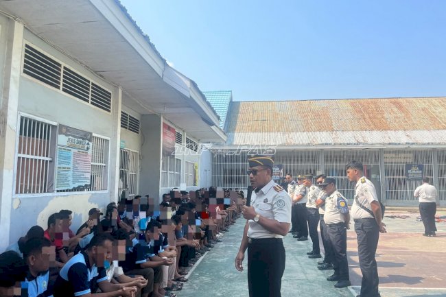 Kalapas Tolitoli Beri Arahan kepada Warga Binaan, Tekankan Keamanan dan Pembinaan
