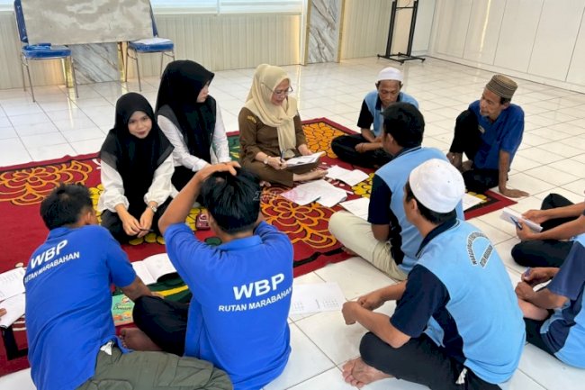Rutan Marabahan Lanjutkan Program Literasi, Warga Binaan Belajar Kemampuan Berhitung Dasar