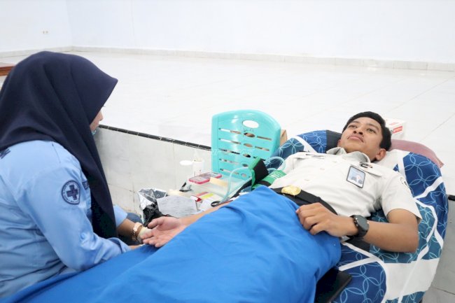 Lapas Bulukumba Sumbangkan Darah dalam Peringatan HUT Ke-81 TNI