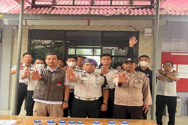 Deteksi Dini Narkoba, Bapas Amuntai bersama BNNK dan Polres HSU Tes Urine Petugas