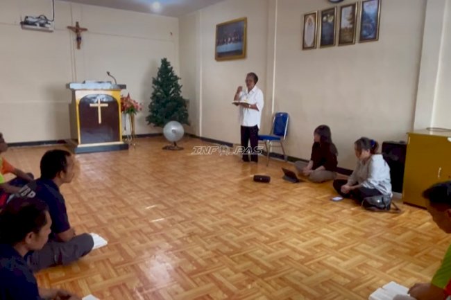 Ruang Teduh di Lapas, Warga Binaan Lapas Kotabaru Jalani Ibadah Gereja