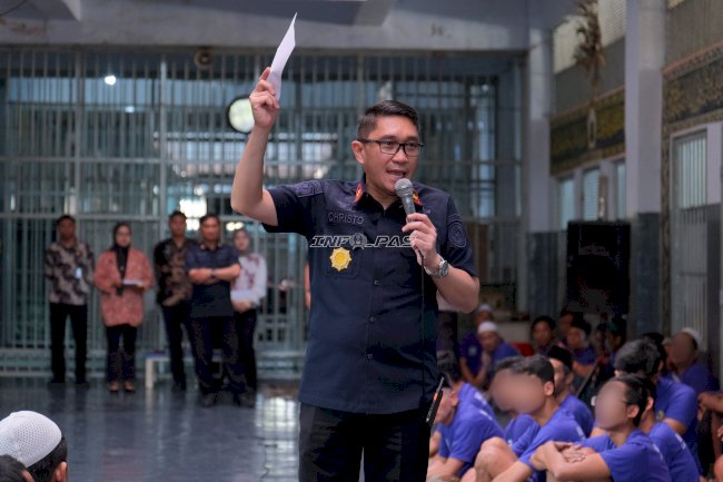 Buka Ruang Aspirasi, Kalapas Malang Bagikan Kuesioner kepada Warga Binaan