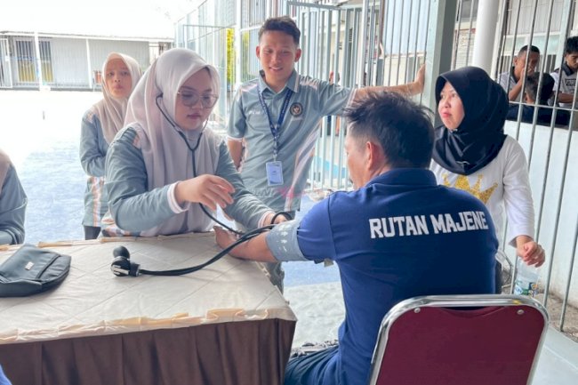 Periksa Kesehatan Warga Binaan, Rutan Majene Kembali Laksanakan SIAMASEI secara Responsif dan Berkelanjutan