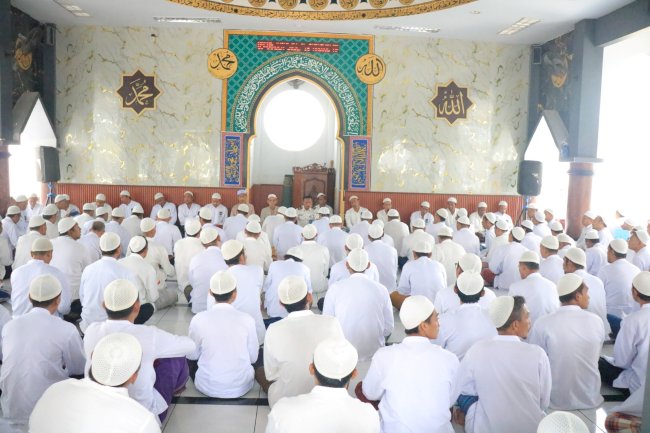 Pengajian Rutin, Warga Binaan Lapas Pemuda Madiun Dalami Nilai Keagamaan