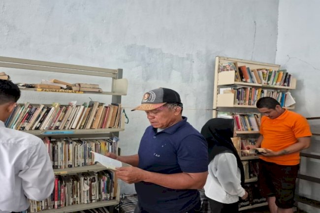 Buka Akses Pengetahuan bagi Warga Binaan, Rutan Majene Perkuat Fasilitas Baca dan Literasi di Perpustakaan