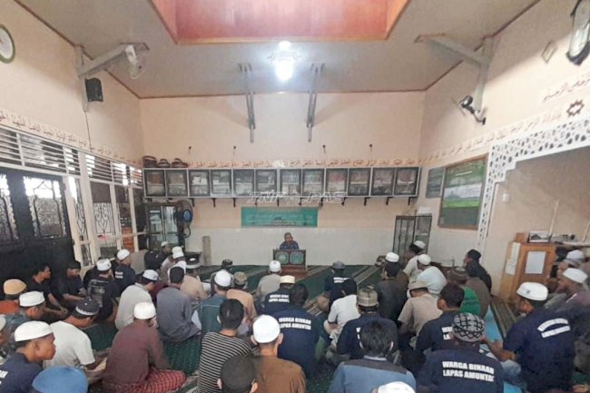 Perkuat Iman, Perindah Bacaan, Warga Binaan Lapas Amuntai Belajar Seni Baca Al-Qur’an