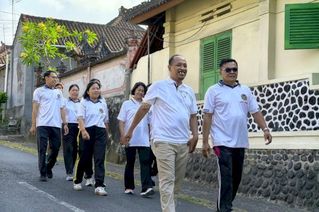 Jalan Sehat Bersama, Jajaran Lapas Tabanan Segarkan Pikiran di Tengah Rutinitas
