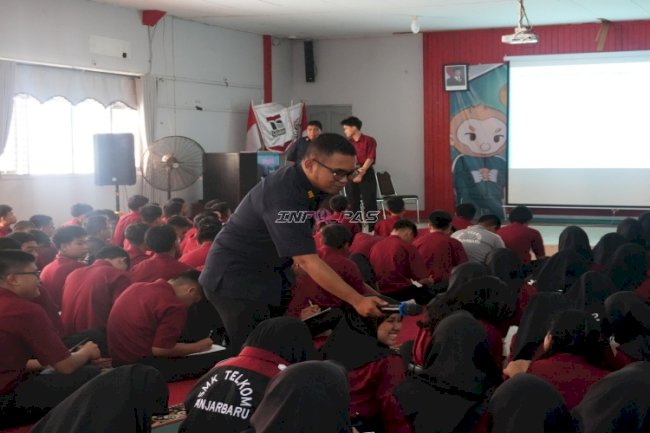 Edukasi Hukum Sejak Dini, Bapas Banjarmasin Berikan Penyuluhan Hukum kepada Siswa SMK Telkom Banjarbaru