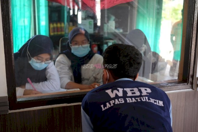 Peduli Kebutuhan Medis Warga Binaan, Klinik Lapas Batulicin Rutinkan Pemeriksaan dan Pengobatan