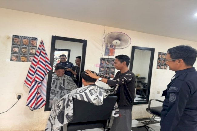 Barbershop Laskarin Dukung Warga Binaan Lapas Narkotika Karang Intan Tampil Rapi dan Jaga Kebersihan Diri