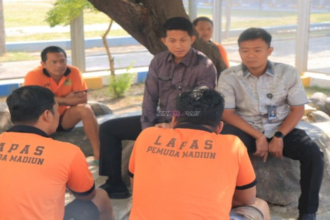 Perkuat Pengawasan dan Kepedulian, Lapas Pemuda Madiun Sapa dan Pastikan Kondisi Warga Binaan