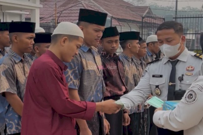 Klinik Pratama LPKA Muara Bulian Bagikan Masker, Perkuat Perlindungan Kesehatan Anak Binaan