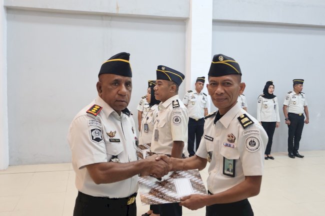 Tiga Petugas Naik Pangkat, Kepala LPKA Ambon Dorong Peningkatan Kinerja