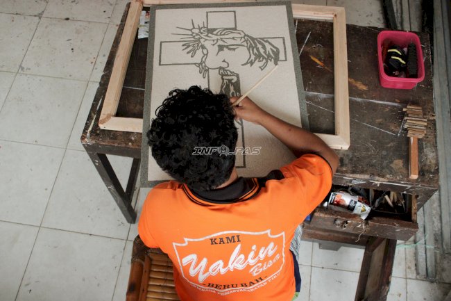 Bengkel Kerja Lapas Piru Jadi Ruang Warga Binaan Asah Keterampilan dan Kreativitas