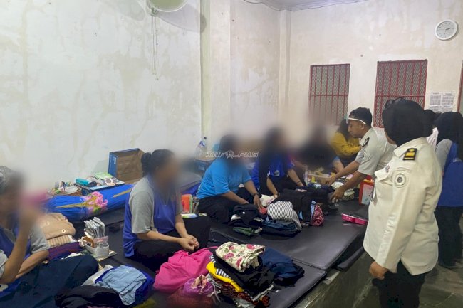 Lapas Perempuan Ambon Gelar Penggeledahan Rutin, Cegah Gangguan Kamtib