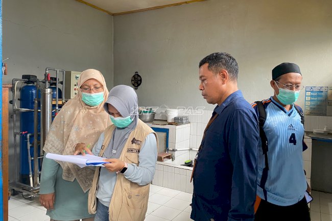 Rutan Masohi bersama Dinas Kesehatan Periksa Higiene dan Sanitasi Dapur