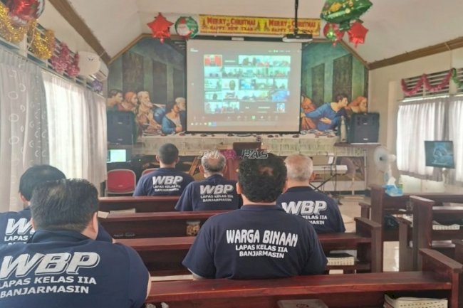 Ibadah Virtual bersama Sungai Kehidupan Ministry, Warga Binaan Kristiani Lapas Banjarmasin Diajak Tetap Percaya saat Terjepit