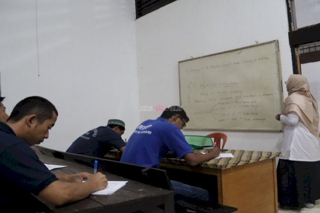 Kesempatan Belajar Tetap Terbuka, Warga Binaan Rutan Pelaihari Lanjutkan Pendidikan Kesetaraan
