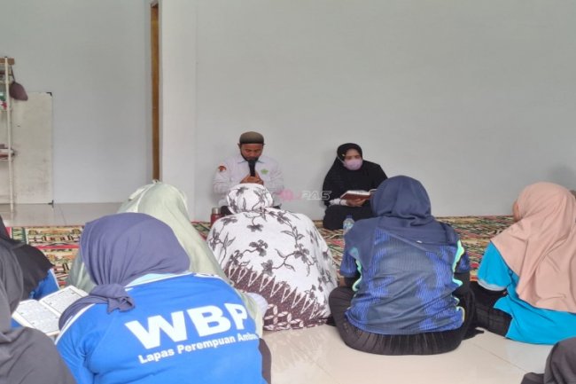 Bangun Karakter Religius, Lapas Perempuan Ambon Gelar Pembinaan Kepribadian Islam