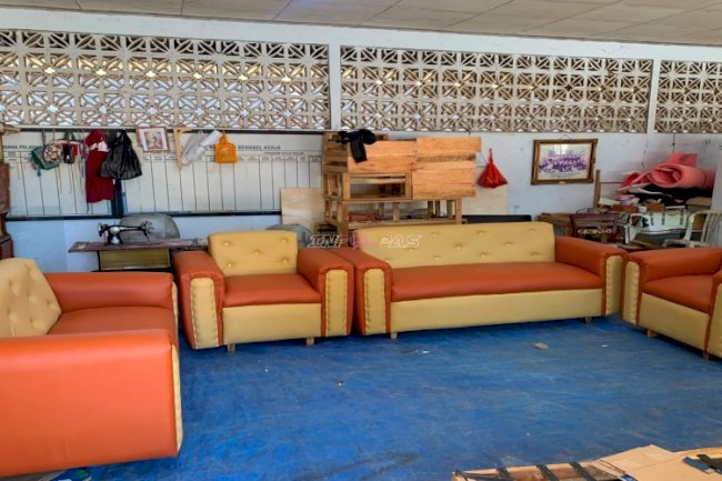 Sofa Hasil Reparasi Warga Binaan Lapas Atambua Puaskan Konsumen 